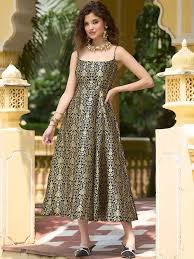 Jacquard Fit & Flare Midi Dress